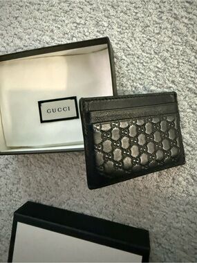 Gucci wallet